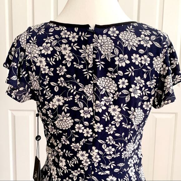 Adrianna Papell Dress Ditsy Navy Ivory Petunia Tiered Cap Sleeve Size 4 NEW - Picture 5 of 15